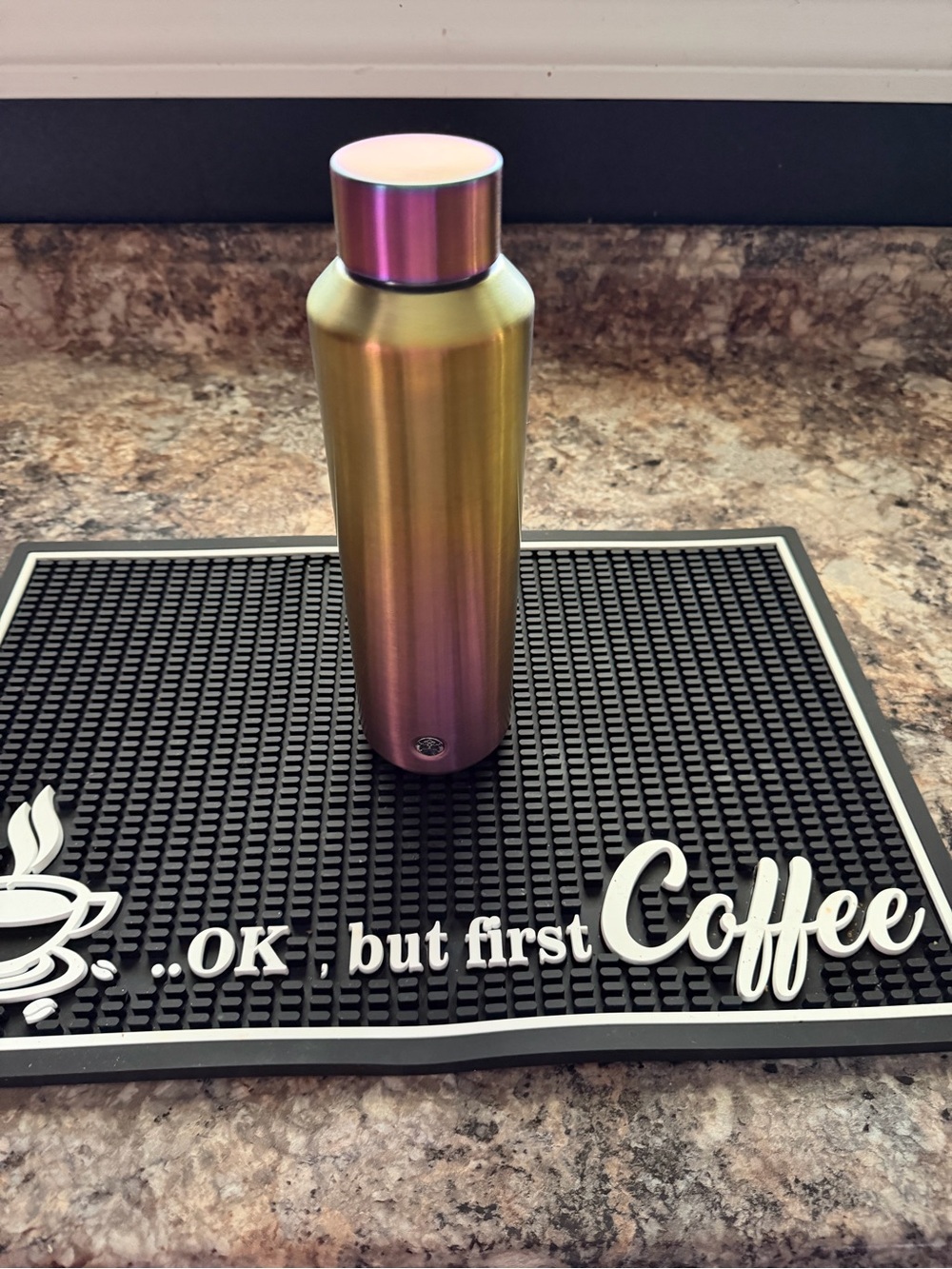 #569. Starbucks ombré tumbler - Picture 3 of 6